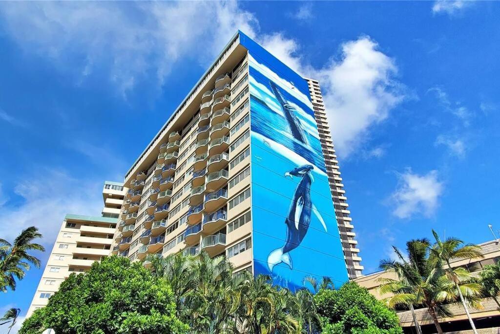 Spacious 2 Bedroom, 1 Bath Waikiki Condo Honolulu Exterior photo